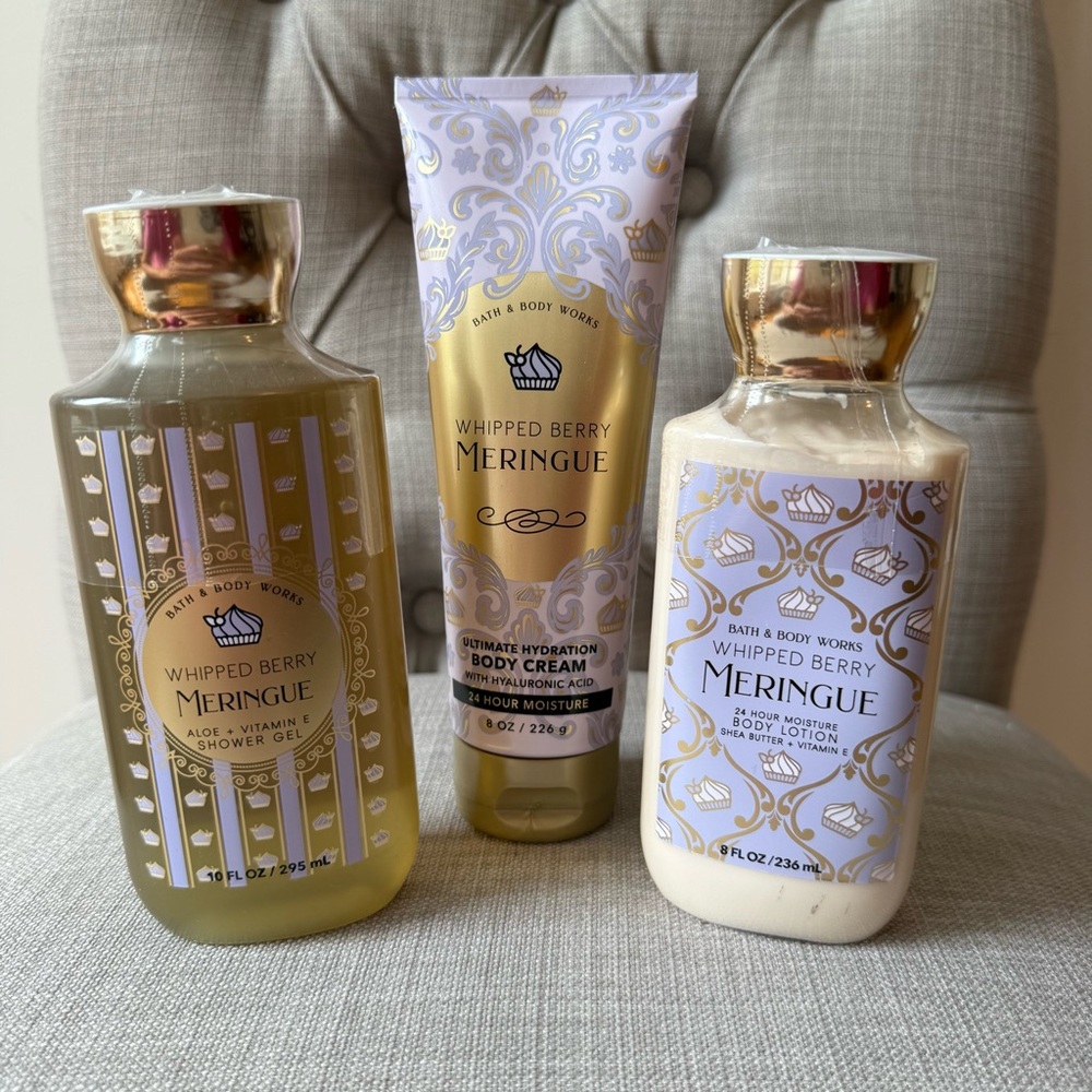 Bath & Body Works Shower Gel, Cream‎ & Lotion Set Whipped Berry Meringue NEW